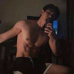 Nam Thần 10